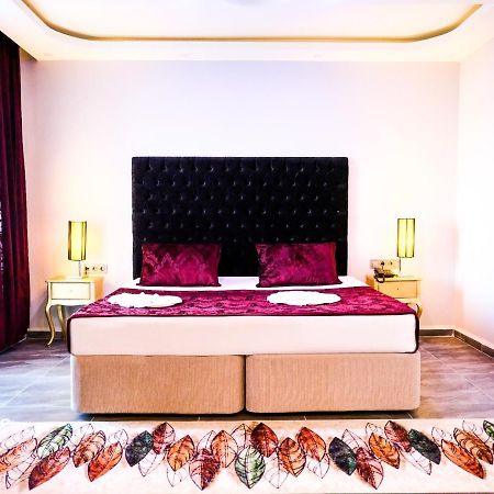 Marine View Hotel ยาโลวา ภายนอก รูปภาพ